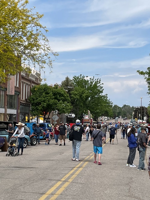Florence Car Show Bring in Hundreds of Individuals